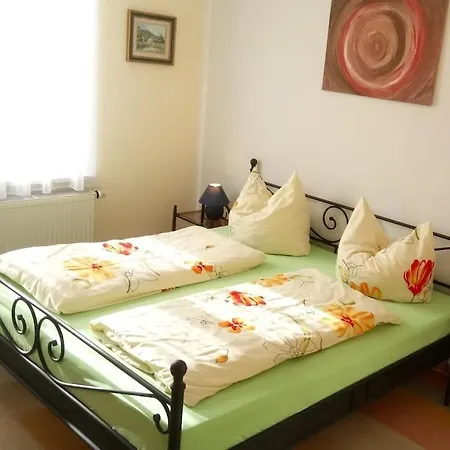 1 Rehfeld Family Dresda